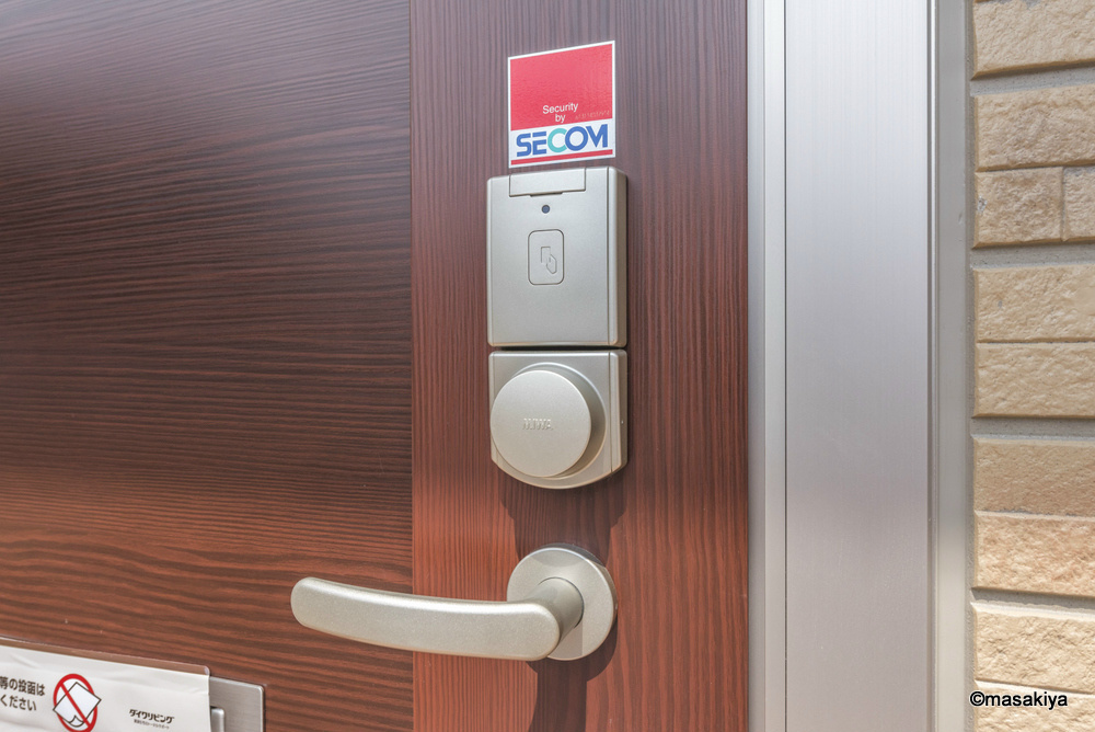 カーサ上松のエントランス|セコムセキュリティ