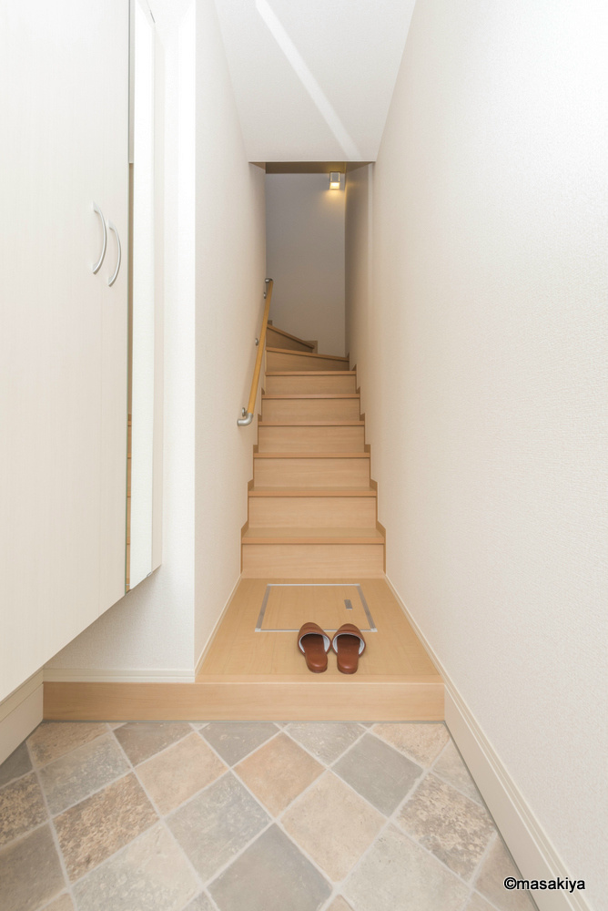 カーサ上松の玄関|玄関