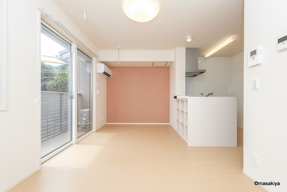 カーサ上松の居間・リビング|リビング