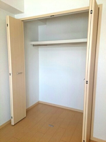 ウエストハウス　Ⅶ　Ａ棟の収納