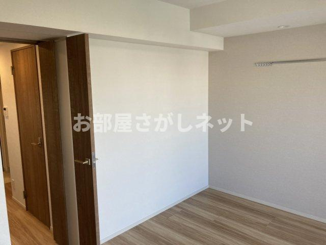ラグディア北新宿【おとり物件なし】#学生・社会人にオススメ！初期費用分割払いOK！の居間・リビング