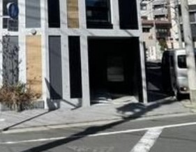Y’ｓ板橋Ⅰのエントランス
