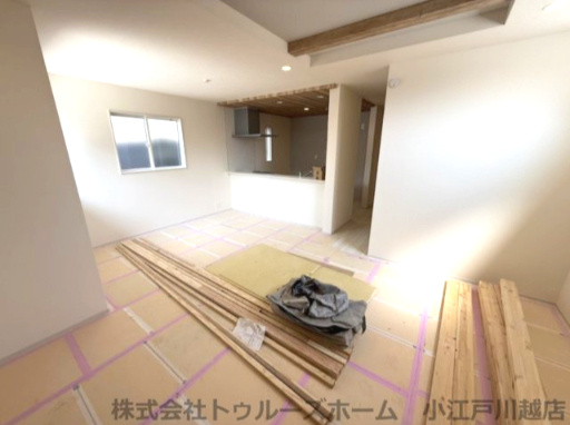 【居間・リビング】 | 川越市小仙波町二丁目　新築戸建