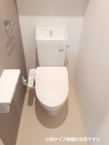 ヒカルサ　小牧田県ウエストのトイレ