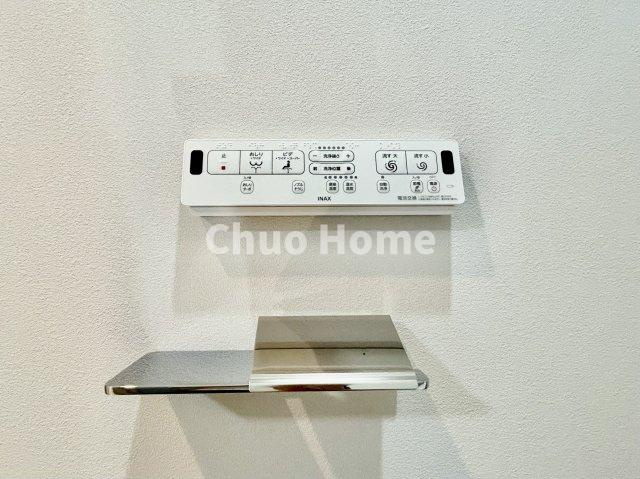 ハイラーク船堀の内装|【ウォシュレット】清潔に使いたいお手洗いには最適な設備です。もちろんウォームレットも標準装備です。