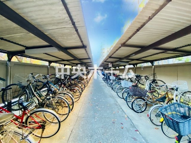 ハイラーク船堀の駐輪場|【自転車置き場】最新の空き状況や費用などの詳細は担当スタッフまでお問い合わせください。