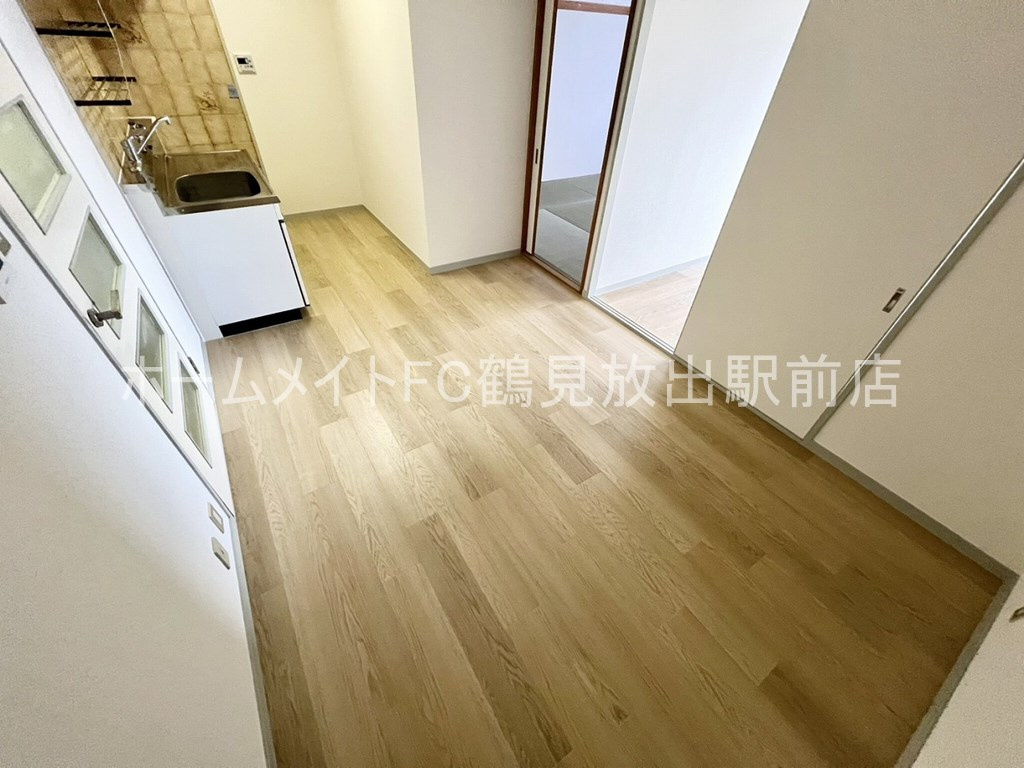 大阪市鶴見区横堤３丁目の賃貸マンションの居間・リビング