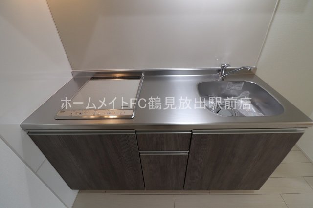 東大阪市森河内東２丁目のアパートのキッチン