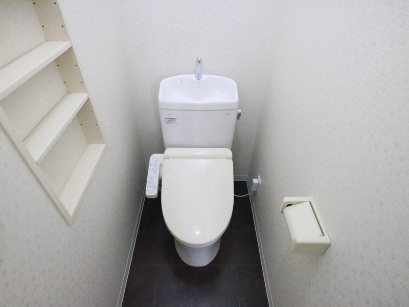プラム中彦のトイレ