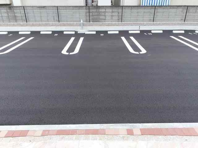さざんかの駐車場