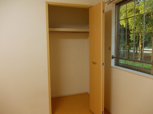 アンソレイエ飾磨　Ⅱ番館の収納