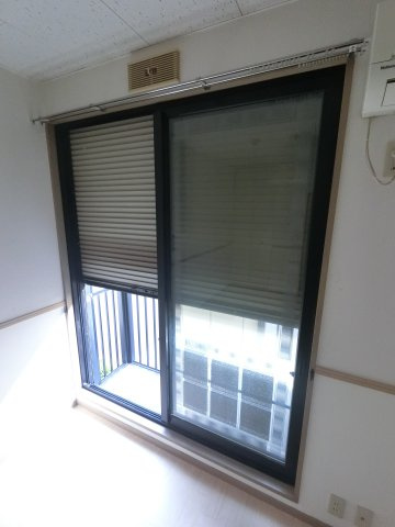【バルコニー】