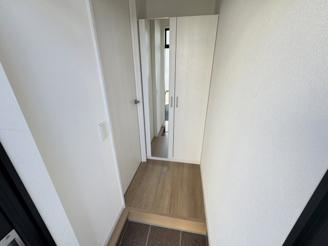 カオス藍住Cの玄関