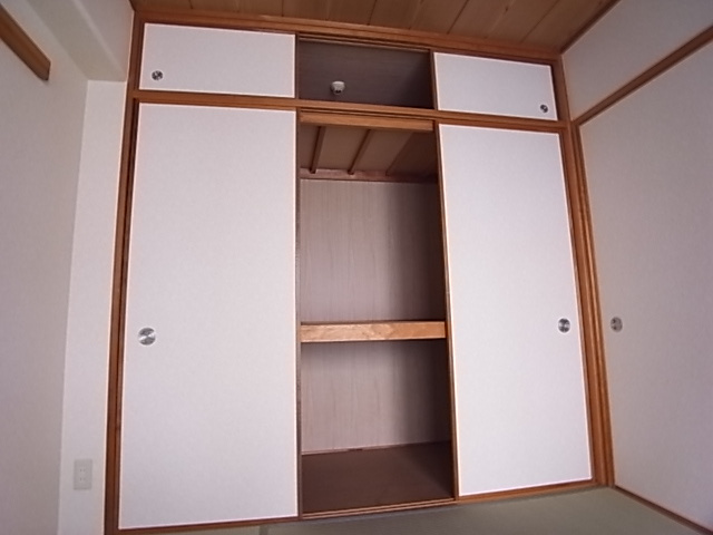 フォレスト星陵台の収納|押入れ