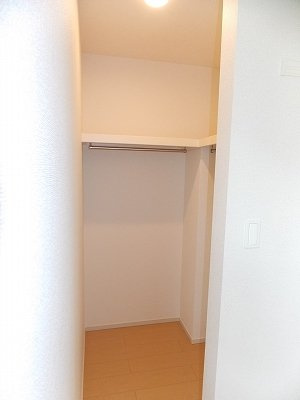 グラン　ポワールＢの収納