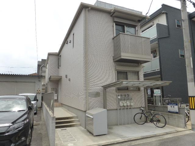 ファミーユ舟入