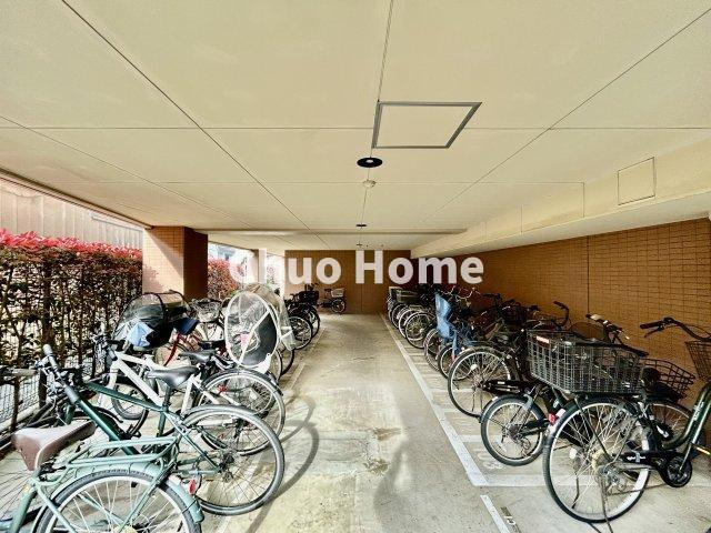 ヴェルビュ亀有の駐輪場|【自転車置き場】最新の空き状況や費用などの詳細は担当スタッフまでお問い合わせください。