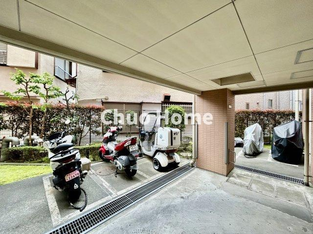 ヴェルビュ亀有の駐車場|【バイク置場】最新の空き状況や費用などの詳細は担当スタッフまでお問い合わせください。
