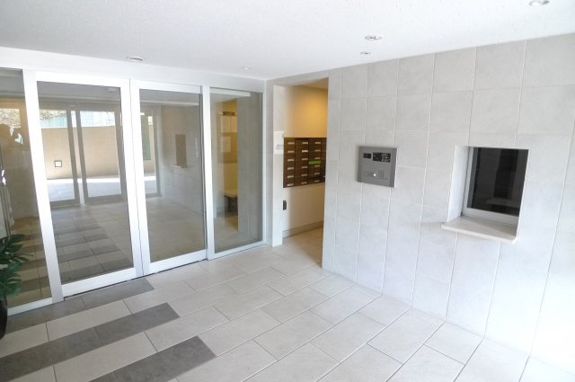 【エントランス】