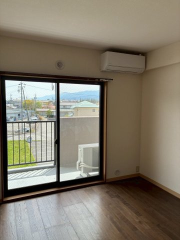 サームス中島