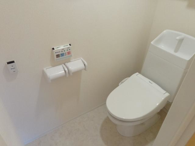 カサブランカのトイレ|シンプルで使いやすいトイレです