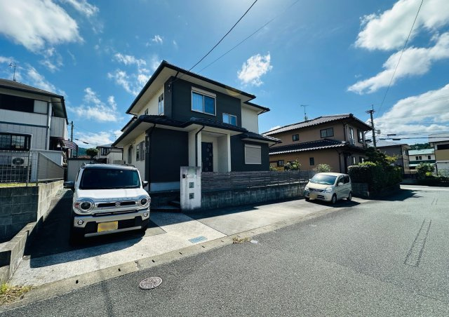 【前面道路含む現地写真】 | 宗像市広陵台４丁目　戸建て