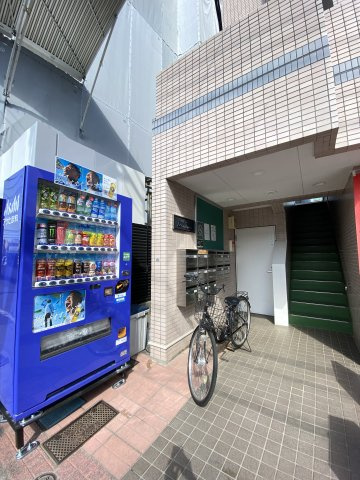 ドミンゴのエントランス|毎日通るエントランスはこのようになっています