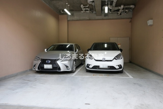 CITY SPIRE九条Ⅰの駐車場