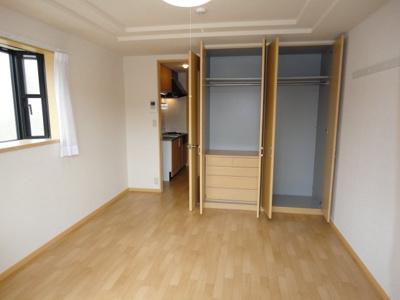 【内装】 | LEGACY学園前 | 洋室