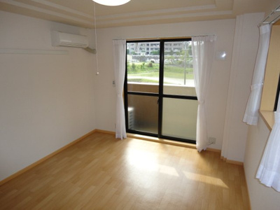 【内装】 | LEGACY学園前 | 洋室