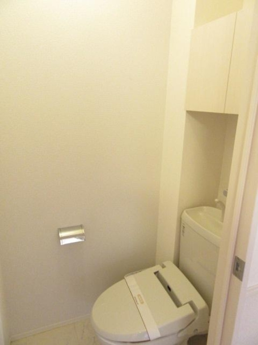 D-room OMODAKAB棟のトイレ
