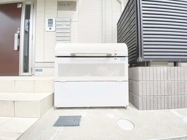 サンモールのその他共用部分|敷地内ゴミ置き場。