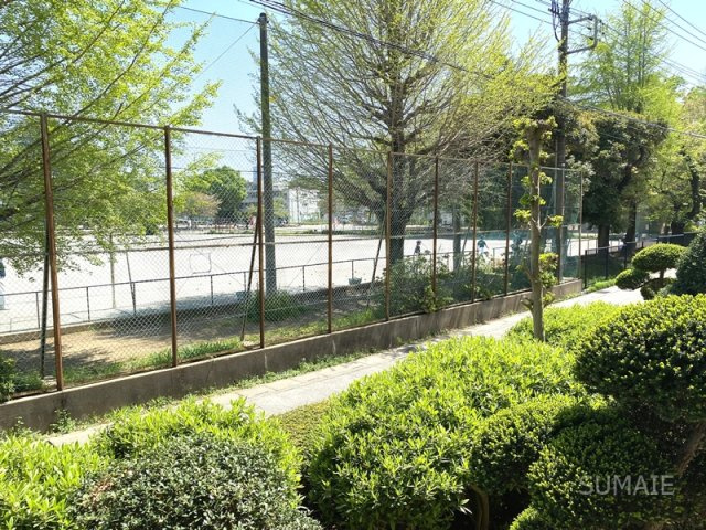 鈴木ガーデンコーポラスの展望|目の前公園です☆彡