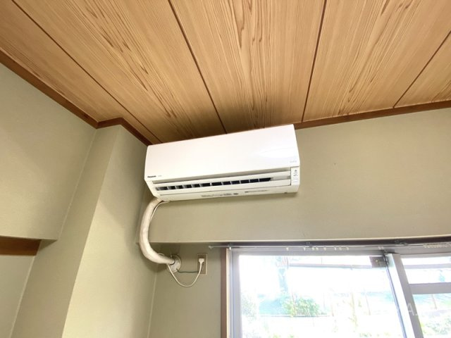 鈴木ガーデンコーポラスの設備|和室エアコン☆彡