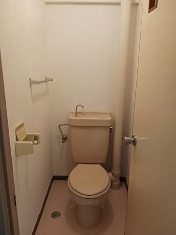 第二グリーンマンション服部のトイレ|清潔感のあるトイレです