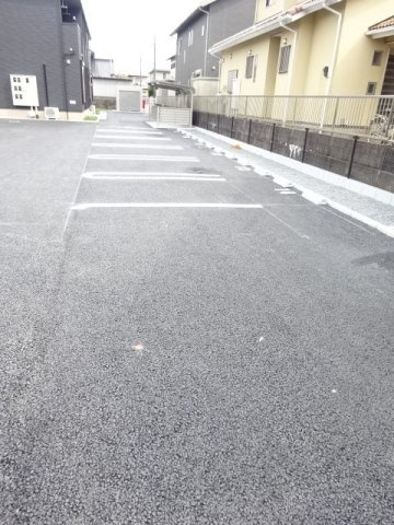 イリーデⅡの駐車場|駐車場完備です