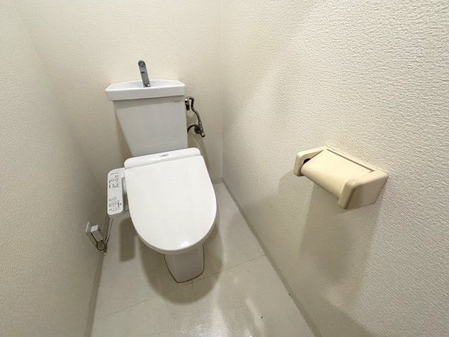 ラムール住吉のトイレ