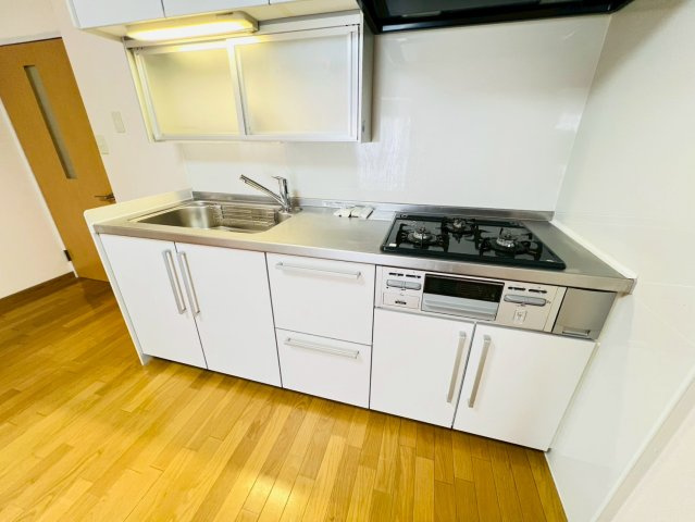 垂水高丸住宅4号棟のキッチン