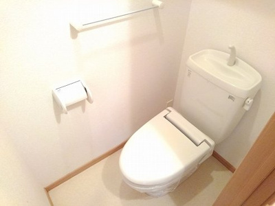 【トイレ】 | ラルジュ　フォンテーヌⅣ | 落ち着いたトイレです