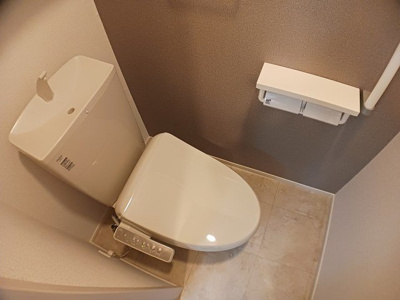 【トイレ】 | クラール勝原 | 落ち着いた色調のトイレです