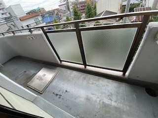 プラントパイン御影のバルコニー