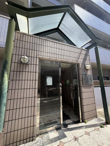 ワコーレ下沢PartⅡのエントランス