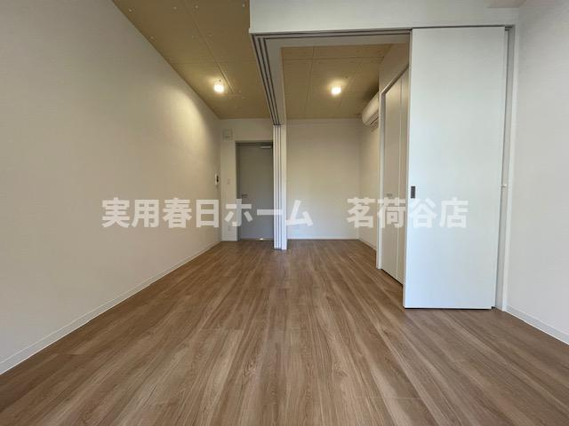 【居間・リビング】