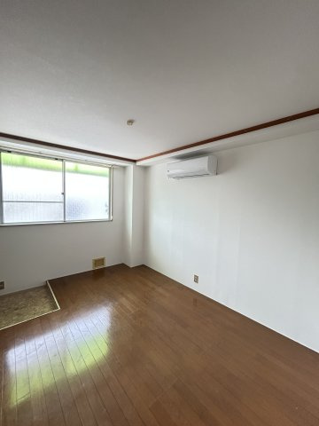 加野ハイツの寝室
