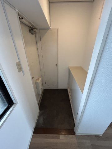 ハイツマエカワの玄関