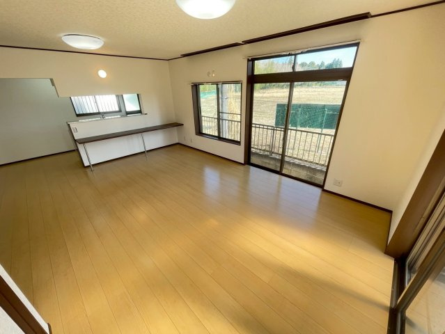 【居間・リビング】