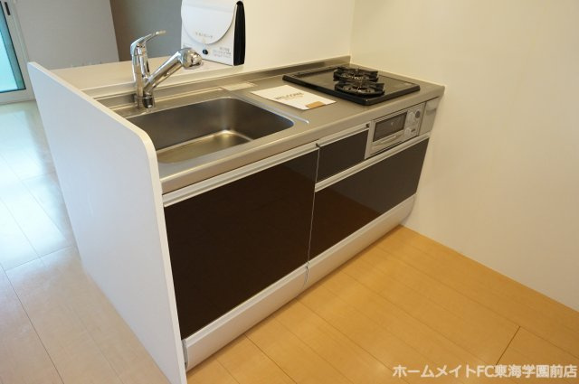 熊本市東区小峯３丁目のアパートのキッチン