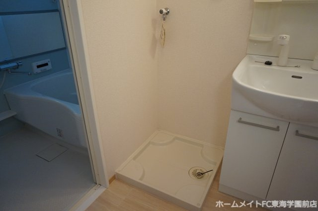熊本市東区小峯３丁目のアパートの洗面所