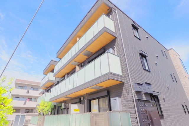 グランエス長束の外観