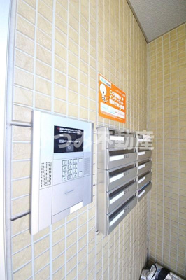 【エントランス】 | シーバスＢ館 | ☆オートロック付き☆